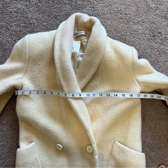 Vintage Saks Fifth Avenue Ivory Coat - Picture 13 of 15